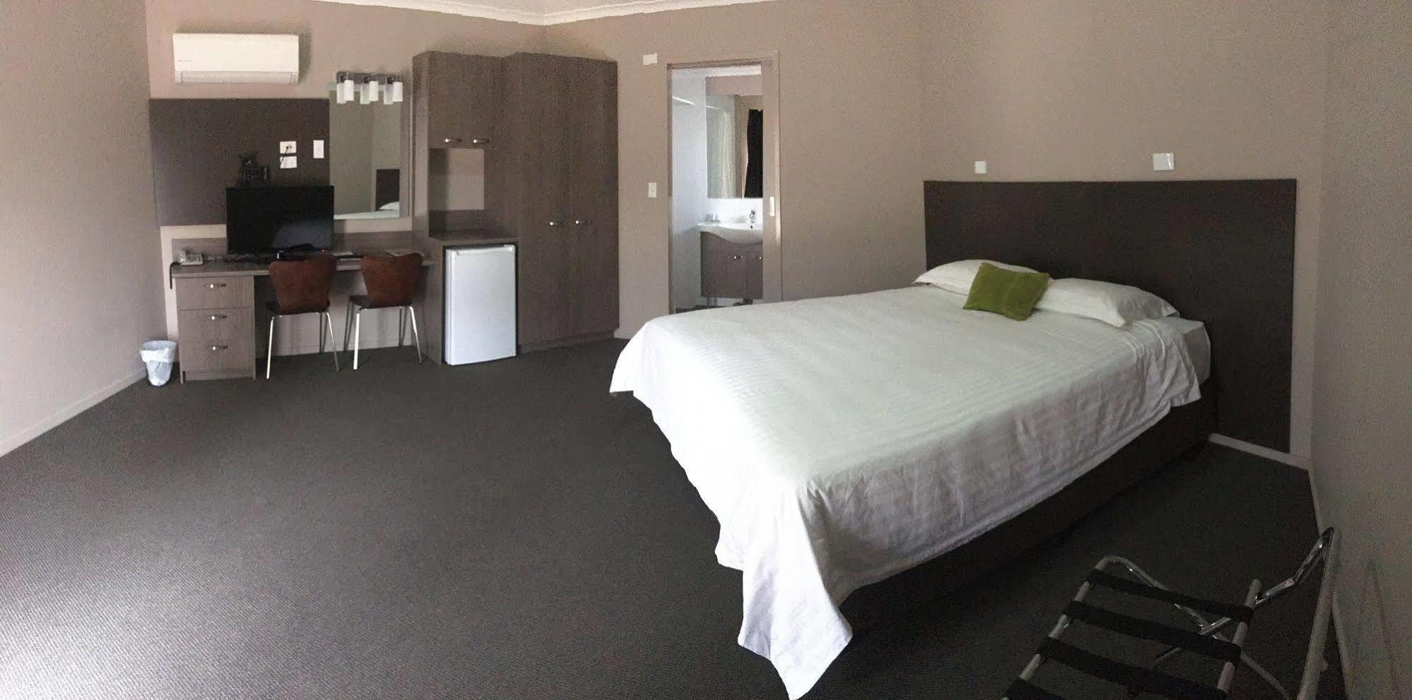 Bluestone Motor Inn Tennant Creek Exterior foto