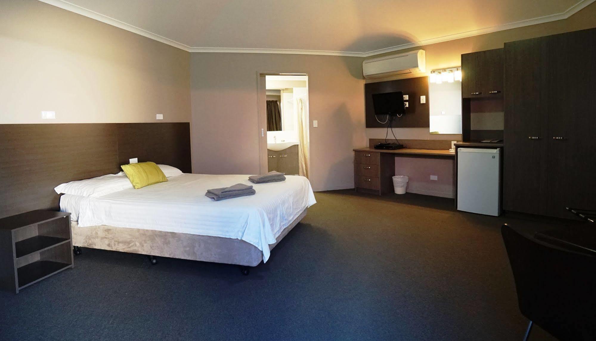 Bluestone Motor Inn Tennant Creek Exterior foto