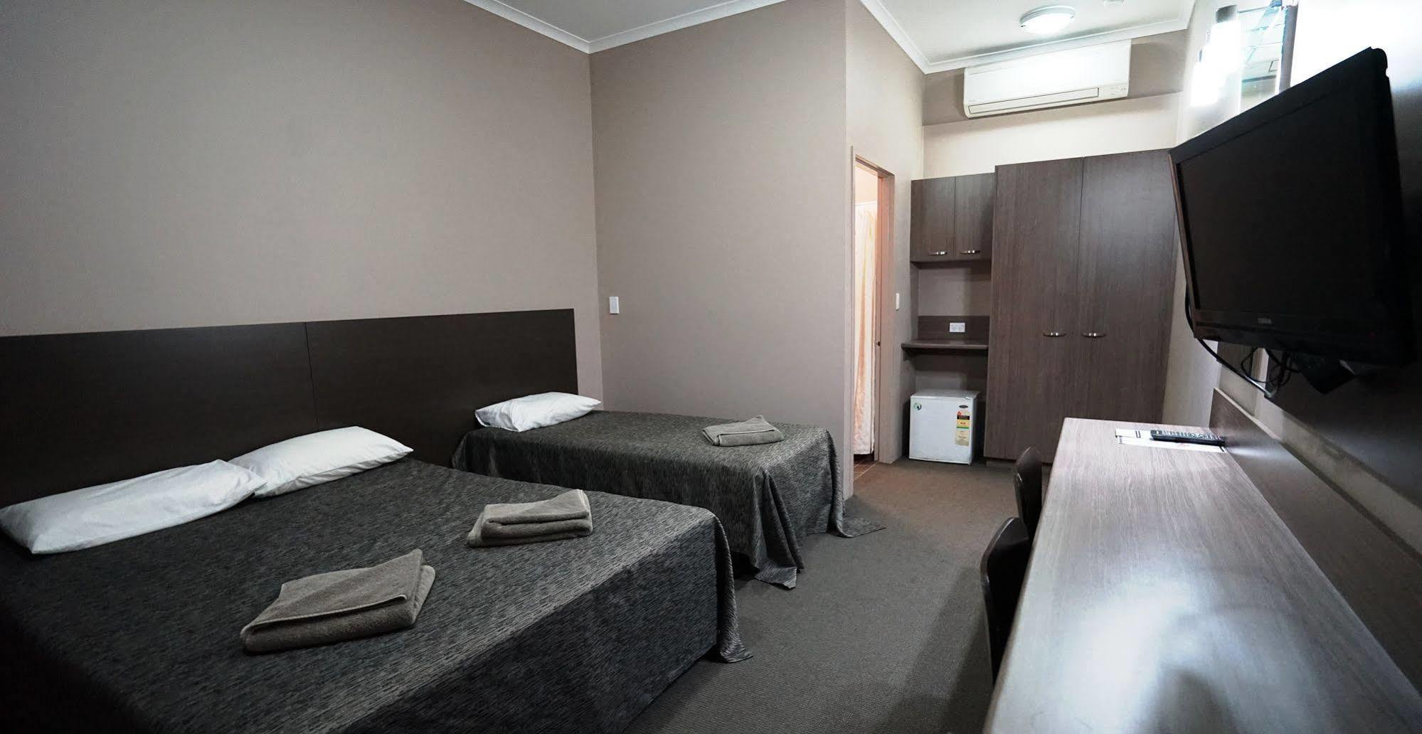 Bluestone Motor Inn Tennant Creek Exterior foto